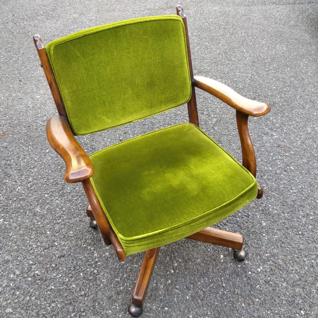 カリモク カリモク60　ヴィンテージ・デスクチェア　役員用チェア　回転椅子