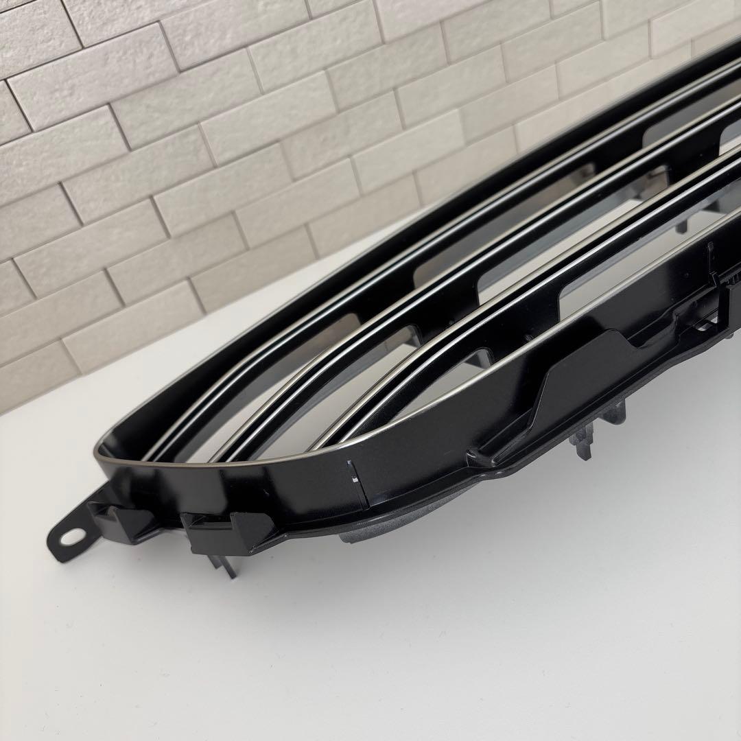 【未使用品】廃盤品　トヨタ　アルテッツァ　フロントグリル　メーカー純正品