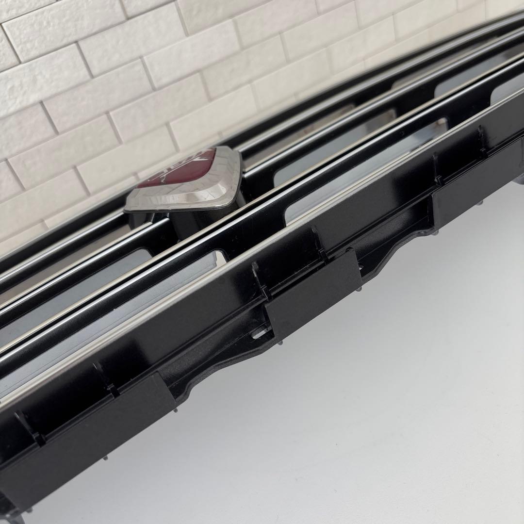 【未使用品】廃盤品　トヨタ　アルテッツァ　フロントグリル　メーカー純正品