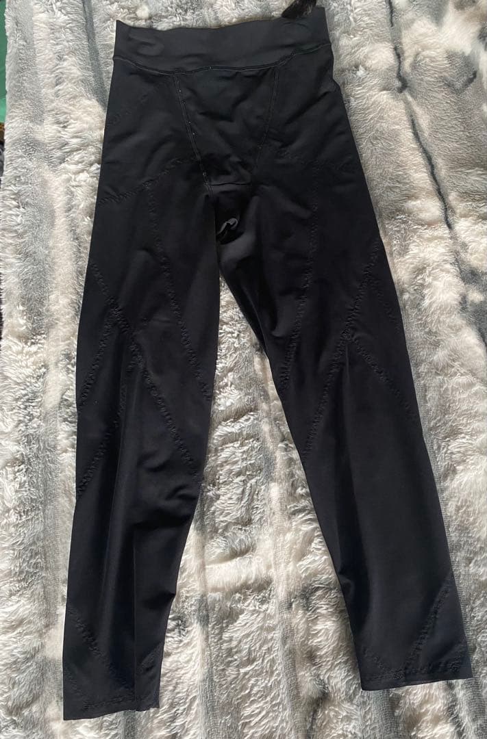 【新品同様】光電子繊維　プアボーテ　ヒルスパ　＃hiruspa Lサイズ