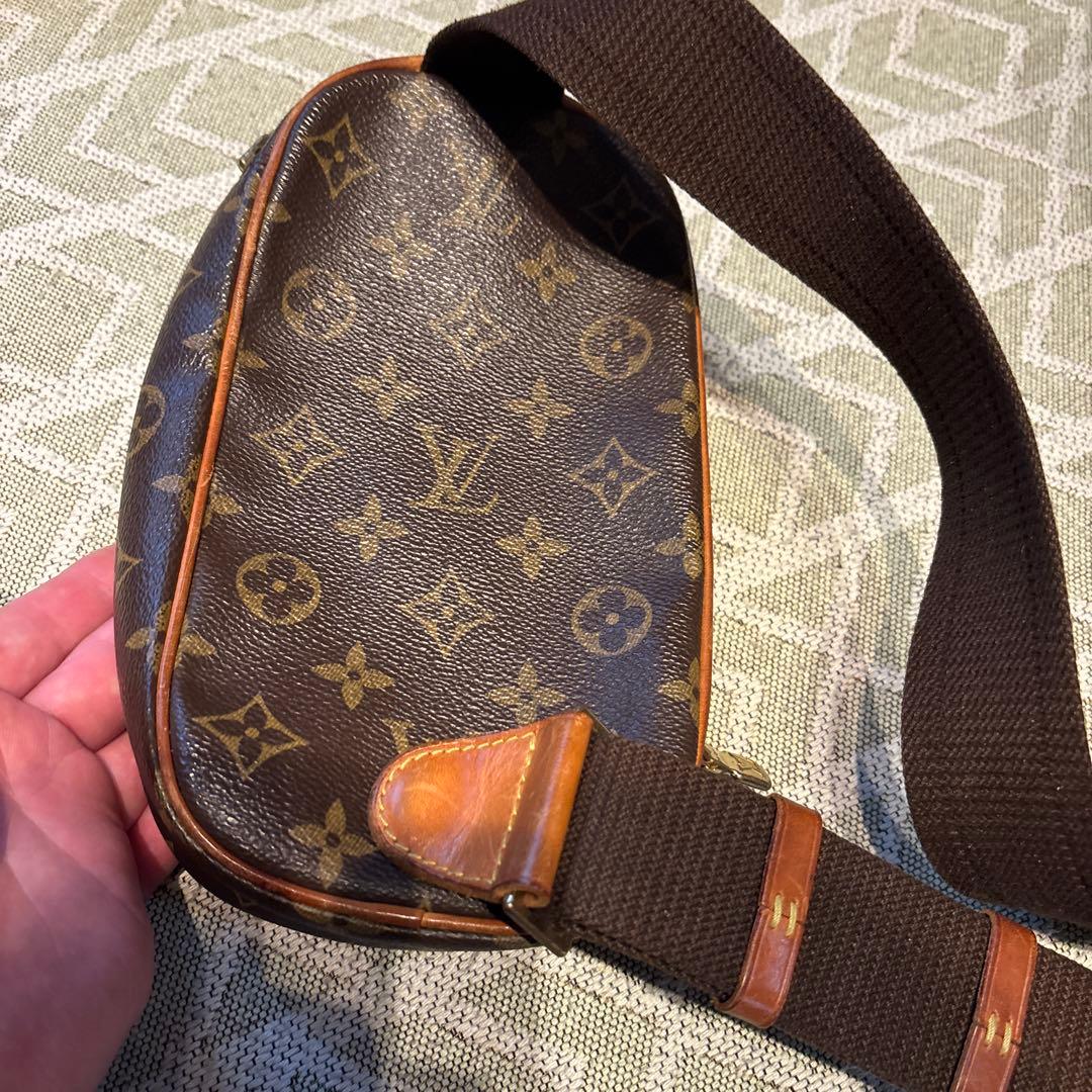 M*n様 LOUIS VUITTON ルイヴィトン　ショルダーバッグ
