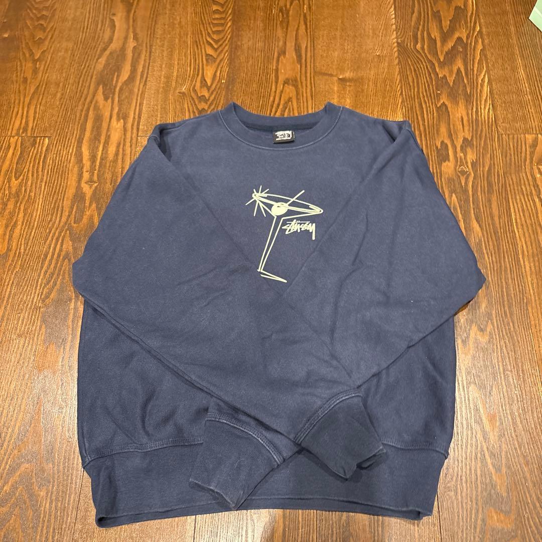 STUSSYネイビースウェット
