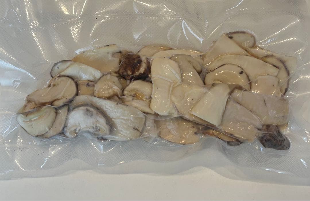 ☆信州産松茸☆松茸ご飯等に☆冷凍松茸☆約190グラム☆まつたけ☆国産松茸☆