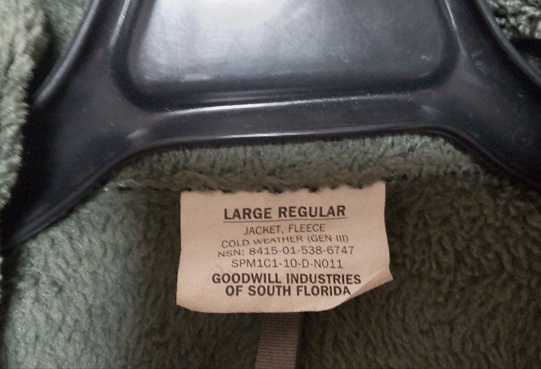 ゴ*ツ様 実物 USED 米軍　ECWCS Gen3 POLARTEC フリース