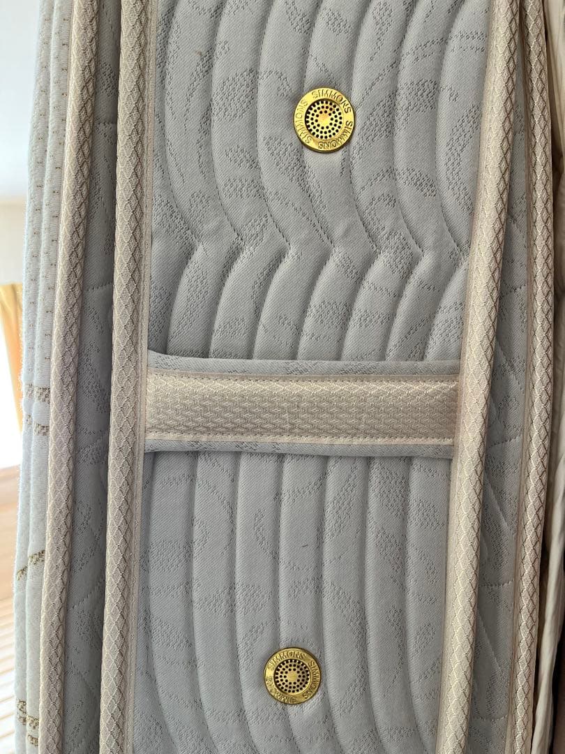 シモンズ　セミダブルマットレス