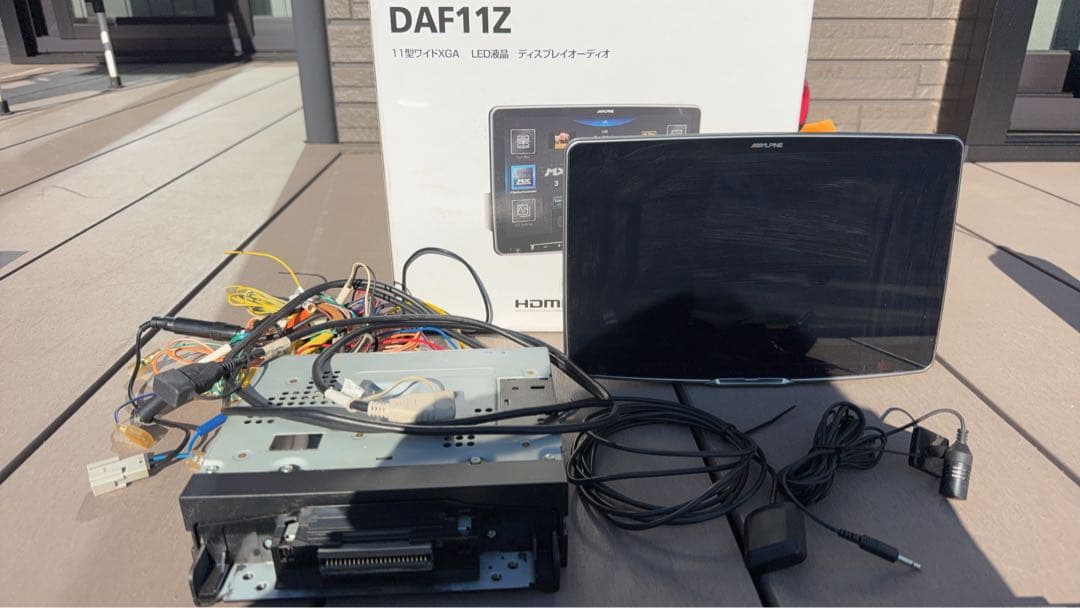 ALPINE DAF11Z カーオーディオ