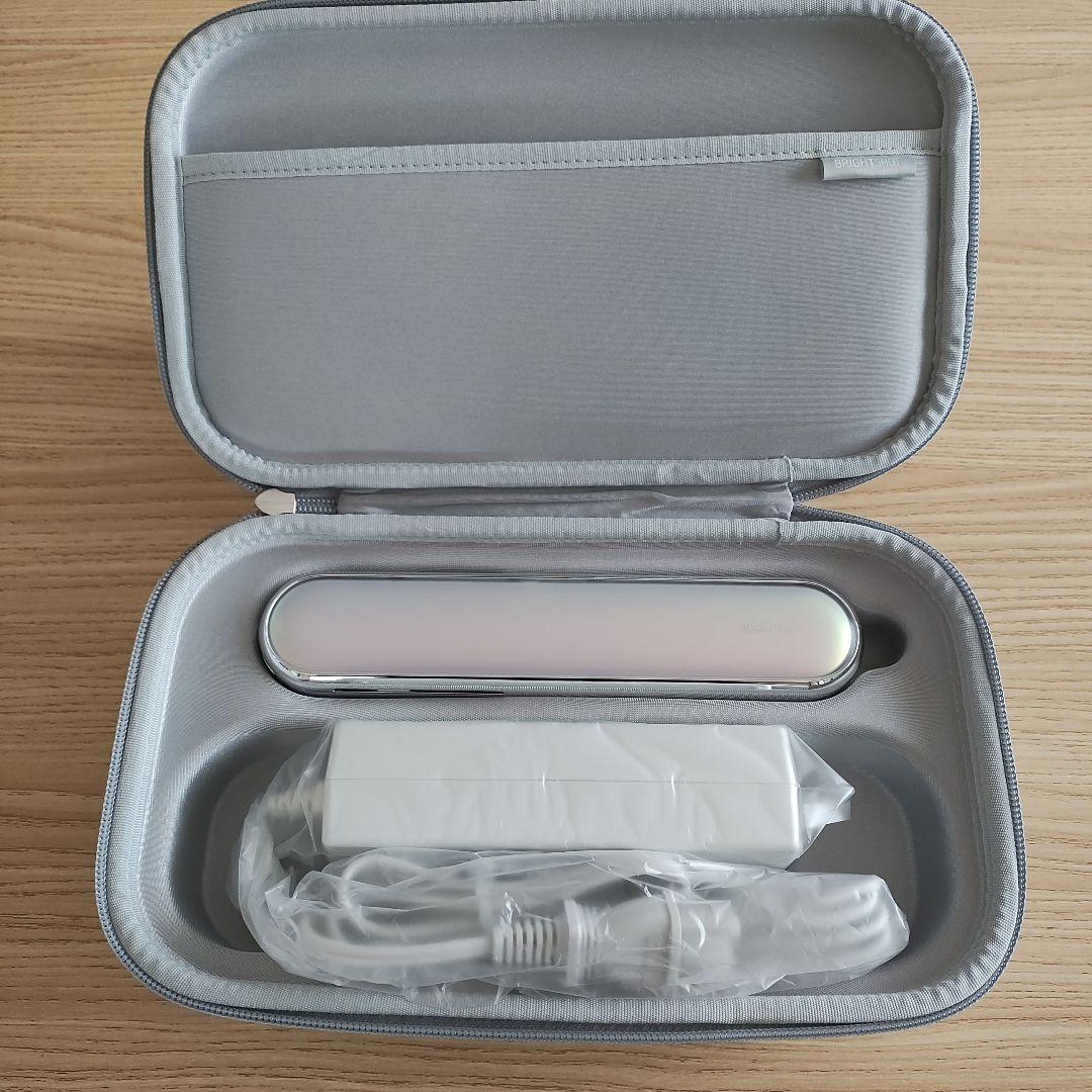 未使用.新品Panasonic 美顔器 専用ケース付き