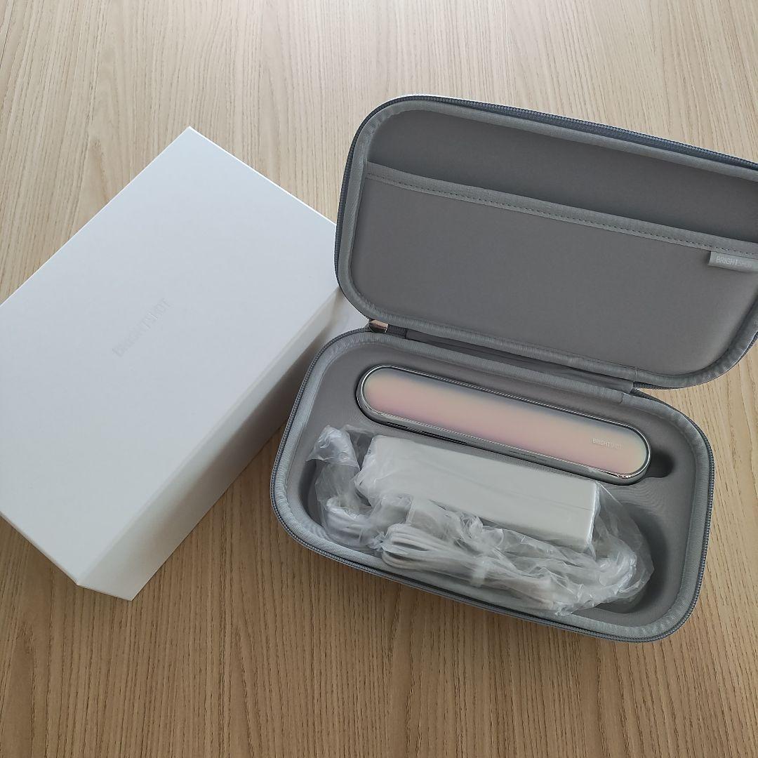 未使用.新品Panasonic 美顔器 専用ケース付き