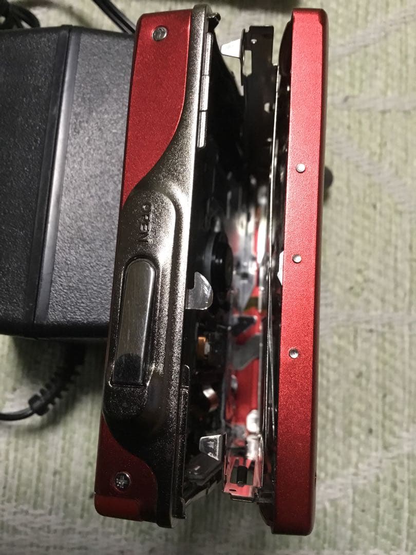 美品 SONY MZ-R900 WALKMAN ソニー MDウォークマン 赤