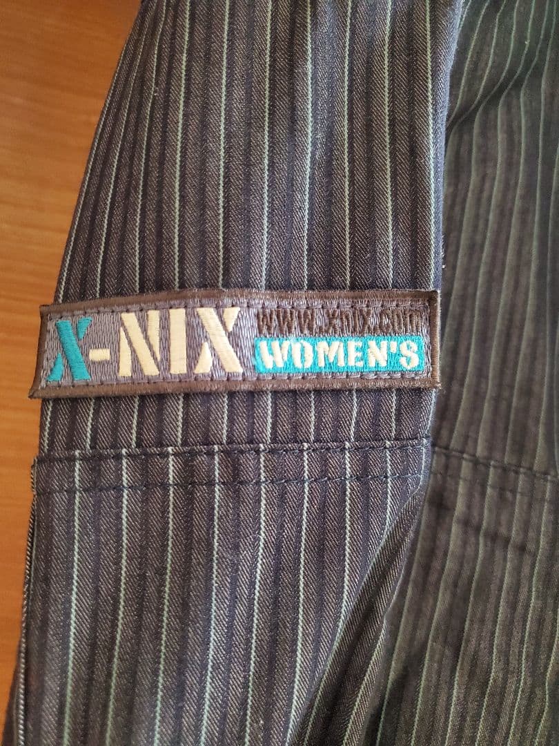 Xnix スノボ　ウエア　 レディース　デニム　エクスニクス　つなぎ