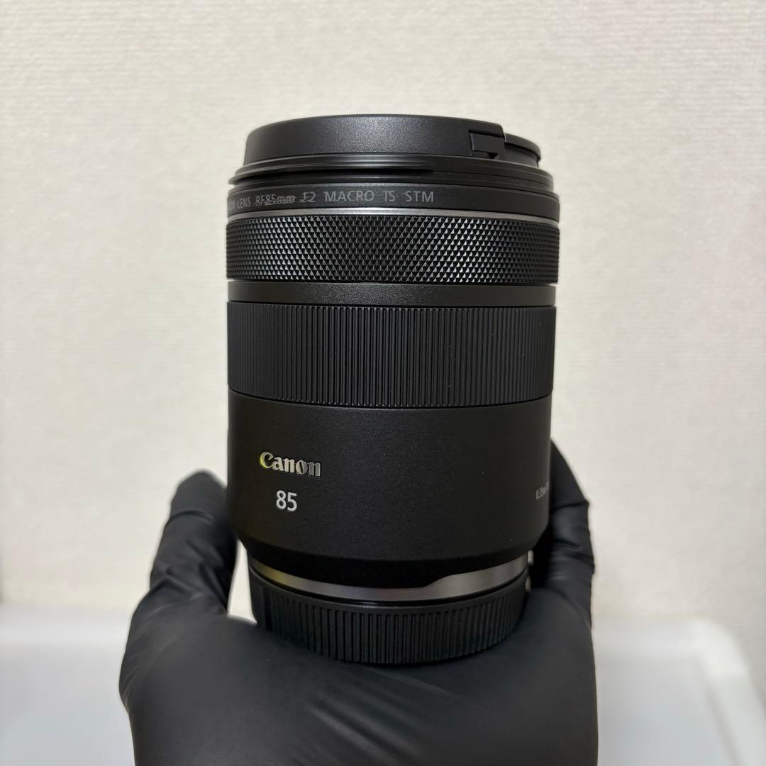 レンズ(単焦点) Canon RF85mm F2 MACRO IS STM