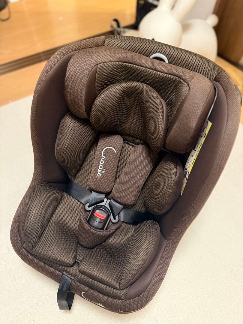 【未使用】Cradle カルート チャイルドシート　3点式シートベルト