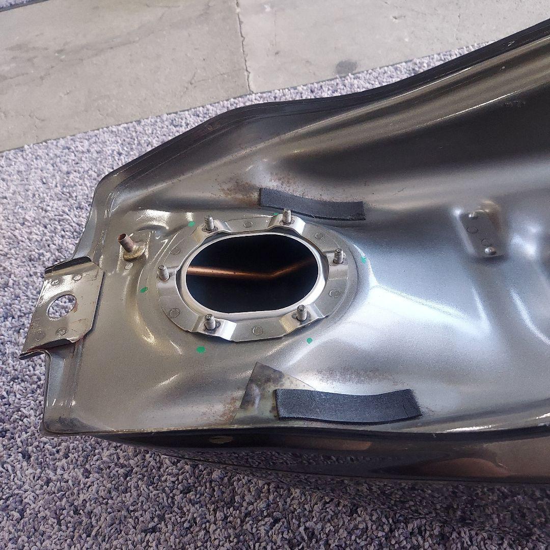 ＣＢ１１００シリーズ ホンダ純正ノーマルフューエルガソリンタンク 型式ＳＣ６５