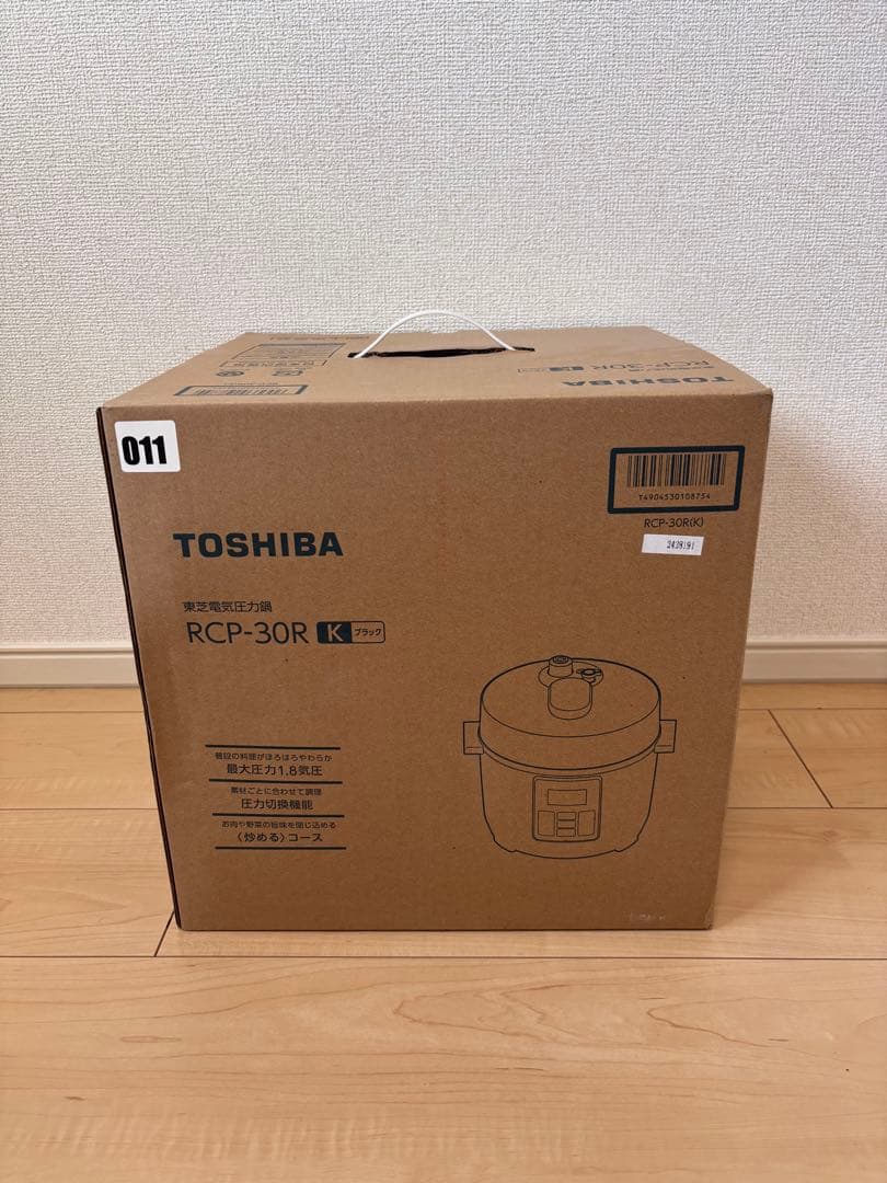 ★新品未使用★TOSHIBA 電気圧力鍋 RCP-30R ブラック 3.0L