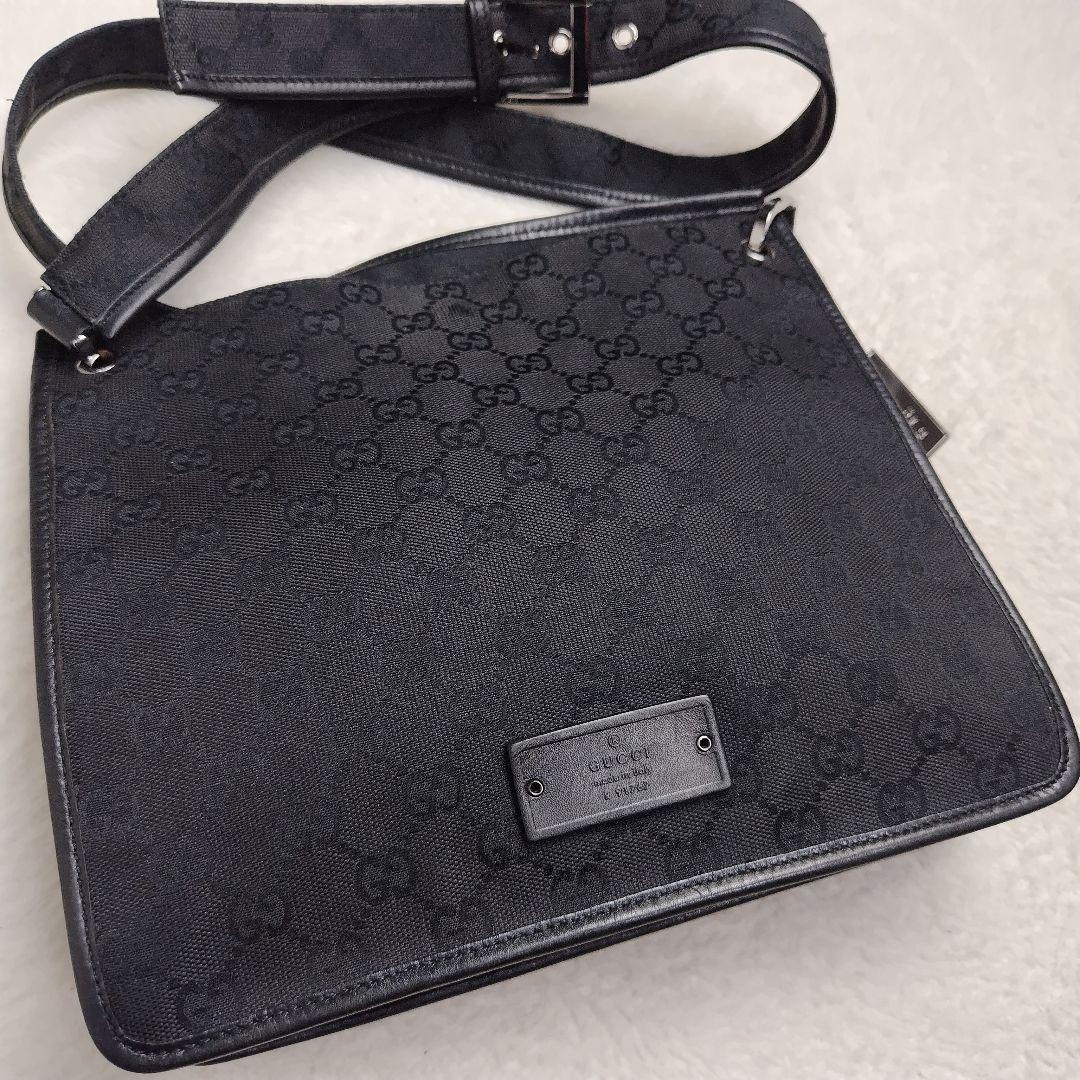 ✨美品✨GUCCI　グッチ　ショルダーバッグ　GG柄　キャンバス　レザー　黒