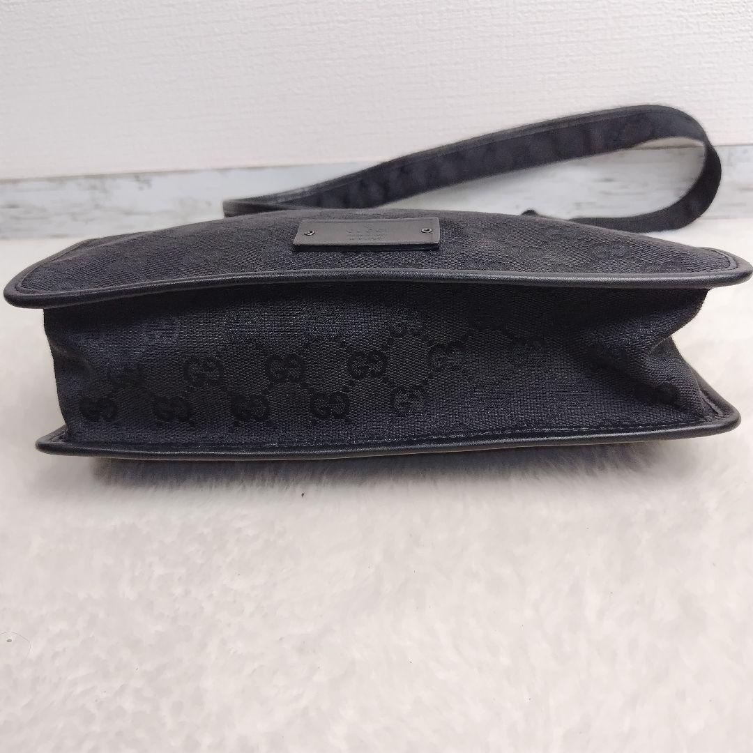 ✨美品✨GUCCI　グッチ　ショルダーバッグ　GG柄　キャンバス　レザー　黒
