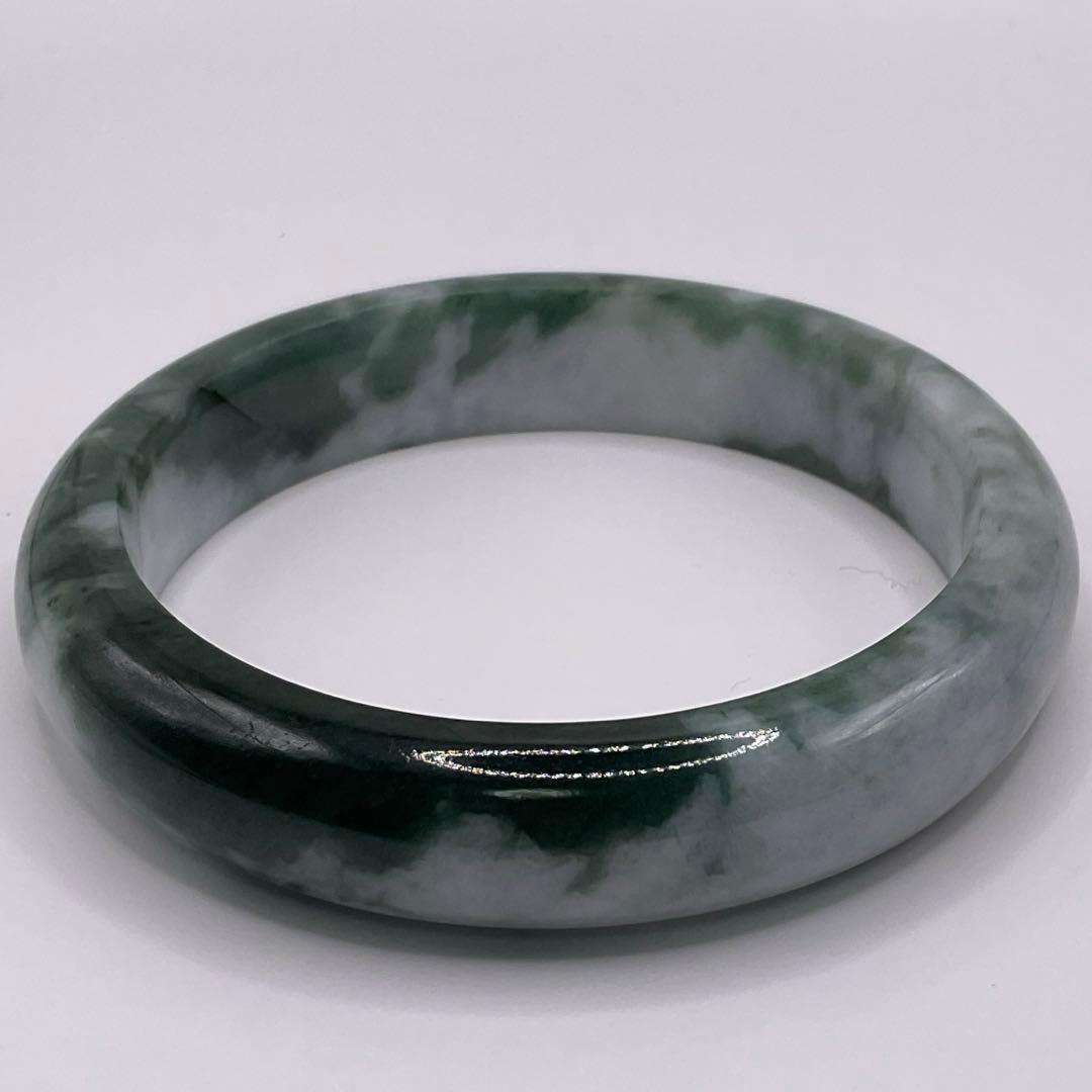 ミャンマー産 翡翠バングル 天然翡翠　57.2mm 翡翠