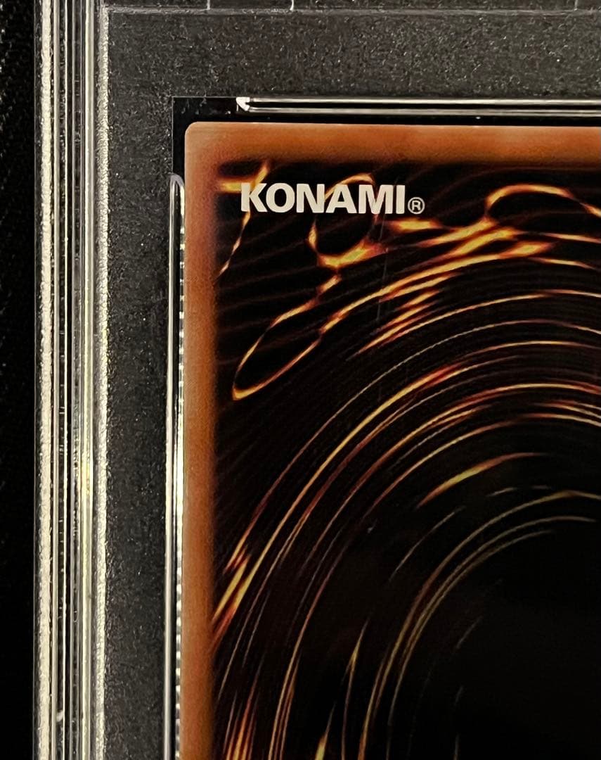 遊戯王　黒魔女 ディアベルスター　25thシークレットレア アジア PSA10