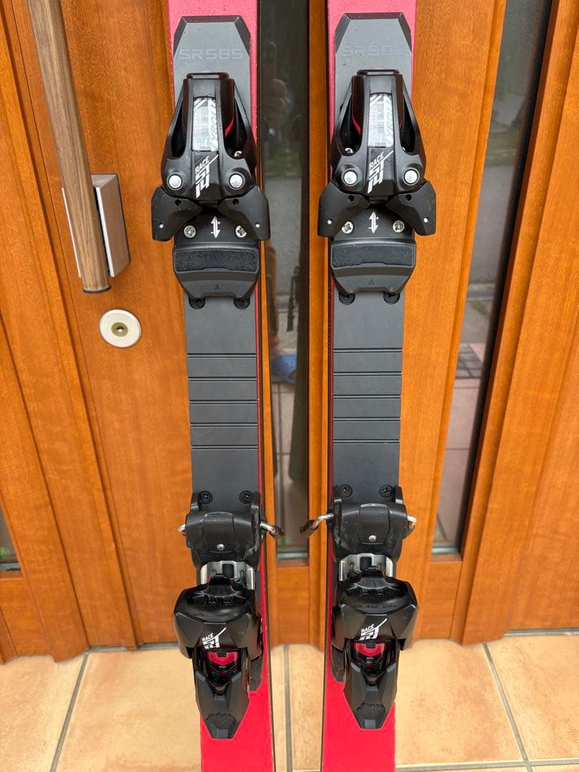 オガサカTC SU 赤 スキー バインディング付き