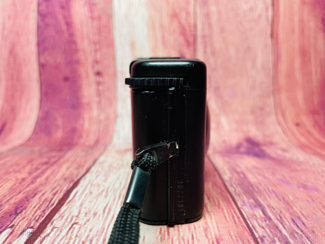 OLYMPUS オリンパス XA2 コンパクトフィルムカメラ