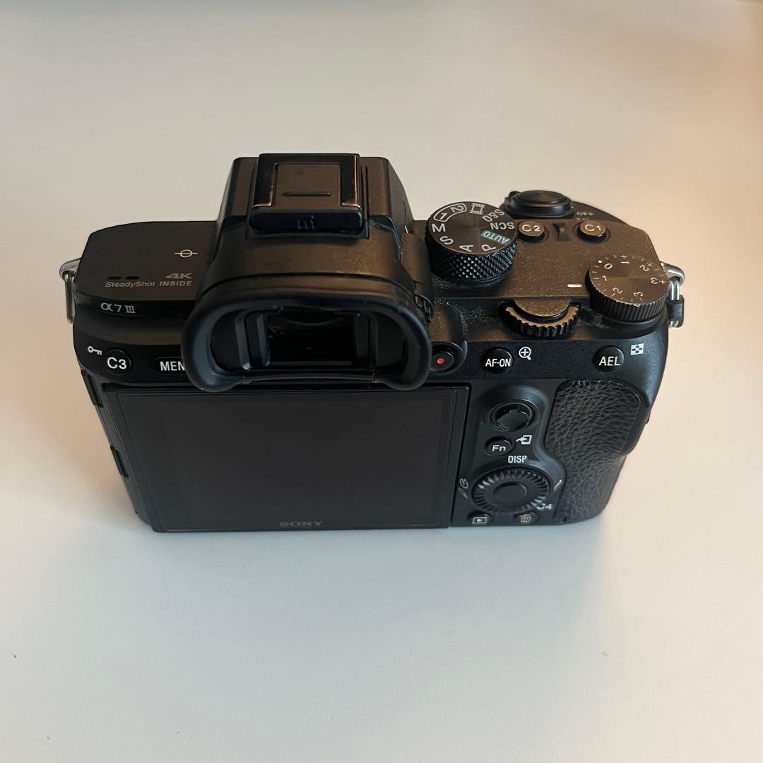 SONY α7iii ミラーレス一眼カメラ ソニー おまけ付き