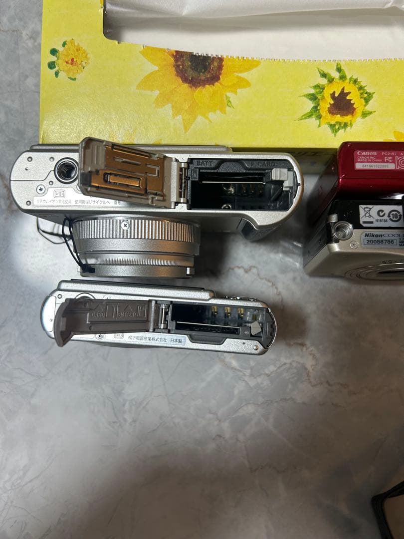 コンパクトデジカメ4台まとめ売り（ジャンク品）