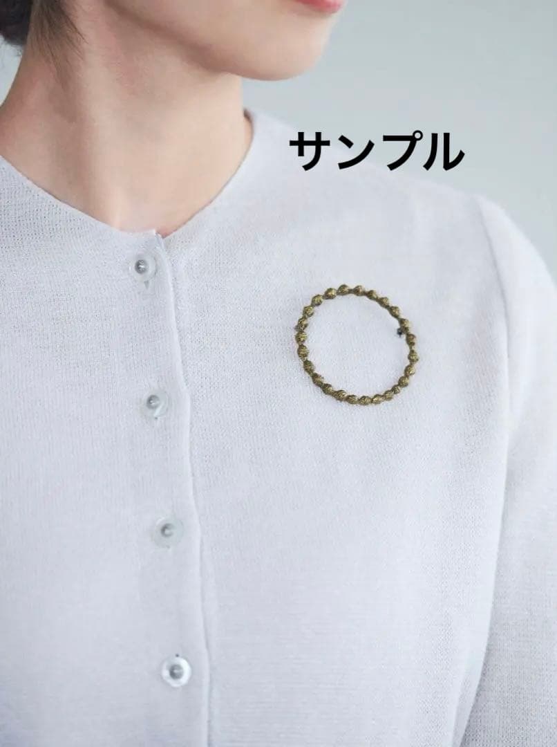 ミナペルホネン　タンバリン　ブローチ