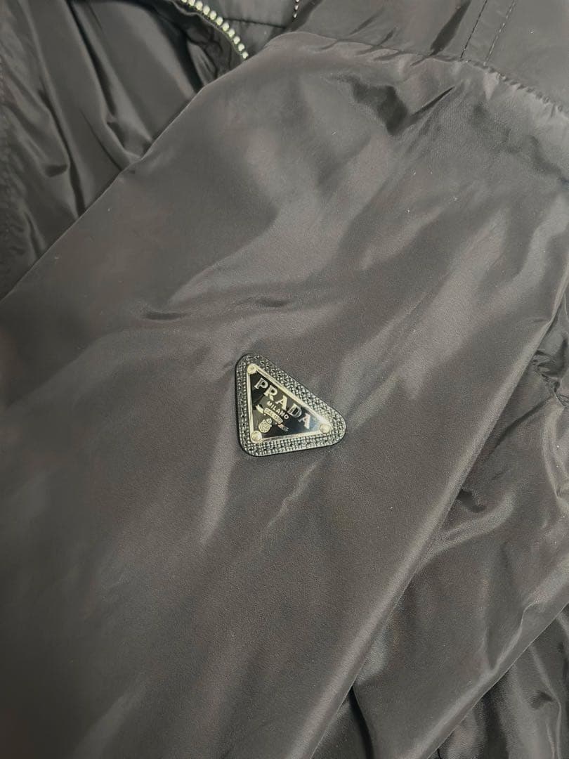 [美品]PRADA ナイロンパーカー 三角ロゴ
