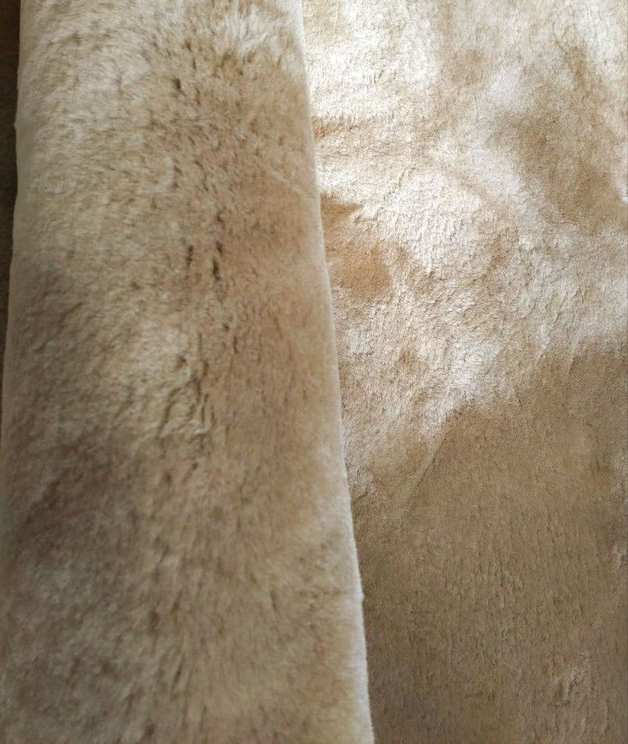 激安感謝祭　最終日　高密度リミテッドムートン 140cm☓200cm ダブル