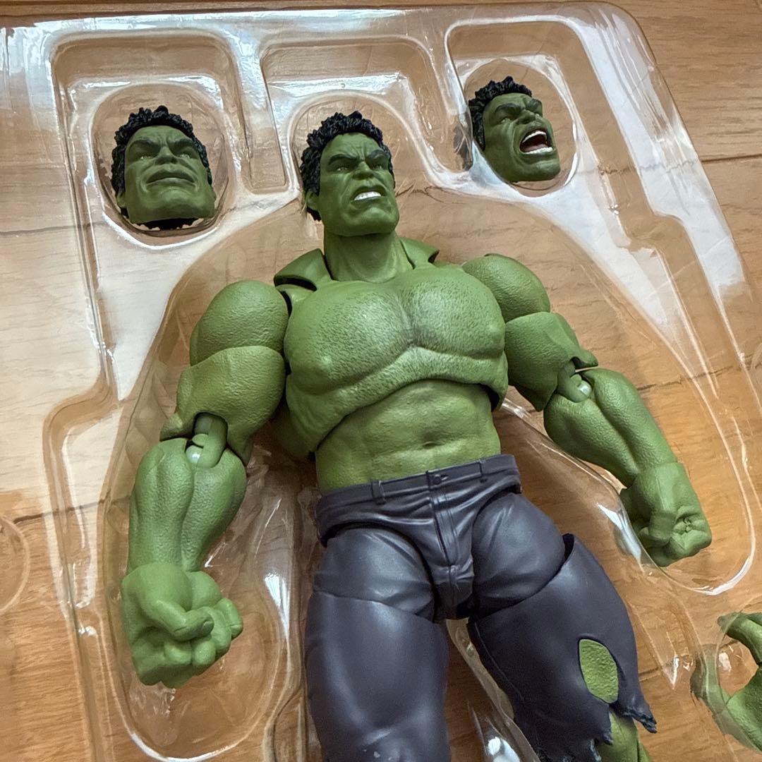 【最終値下げ】S.H.Figuarts ハルク　(アベンジャーズ)