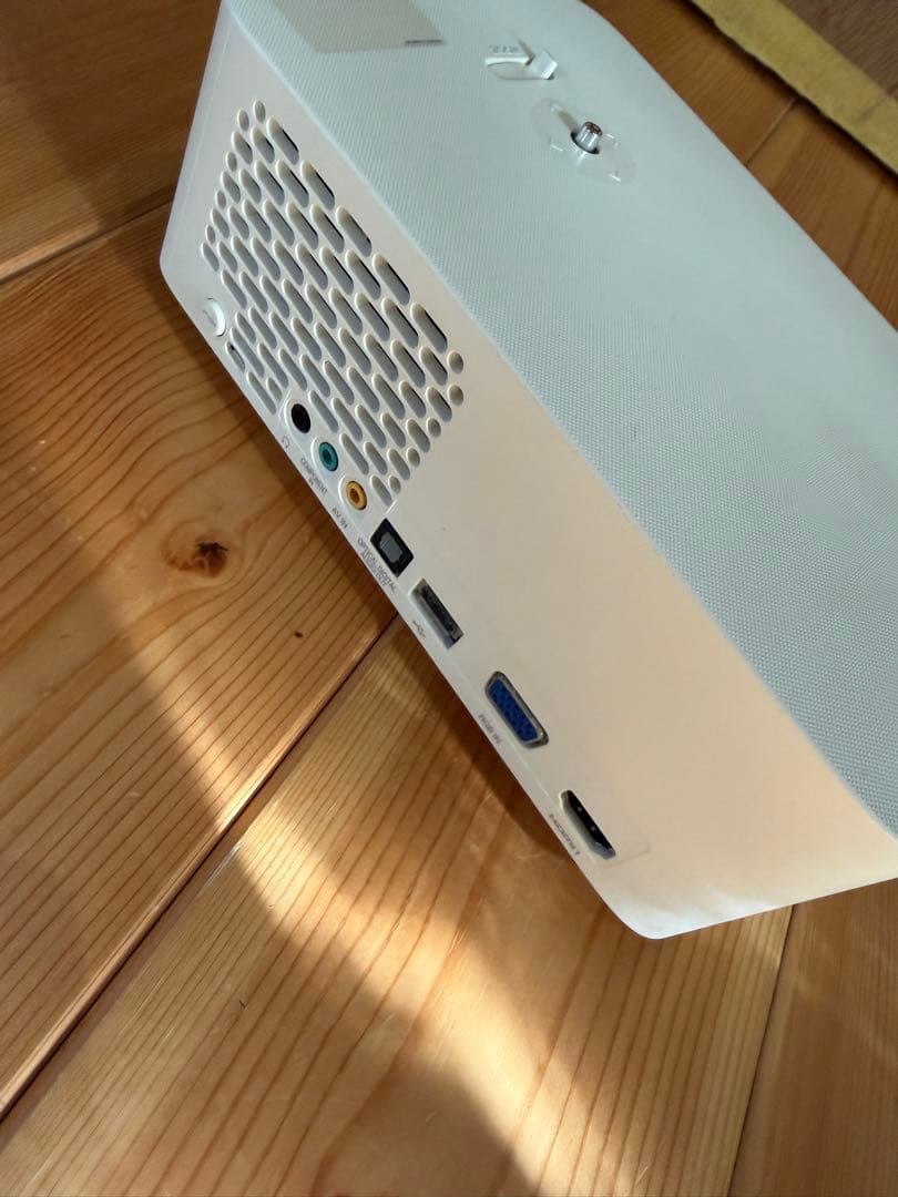 LG Minibeam Pro LED プロジェクター本体