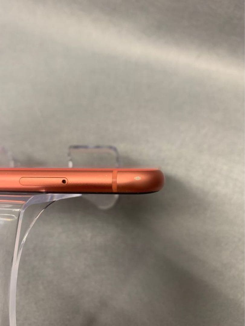 ジャンク品　国内版　SIMフリー　iPhoneXR　 64GB レッド色