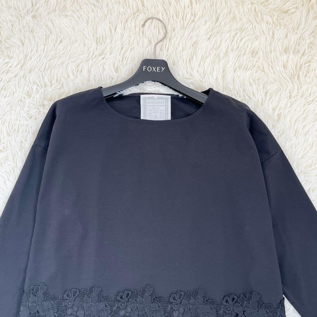 BEARDSLEY ビアズリー 裾レース カットソー　刺繍 Fサイズ 黒