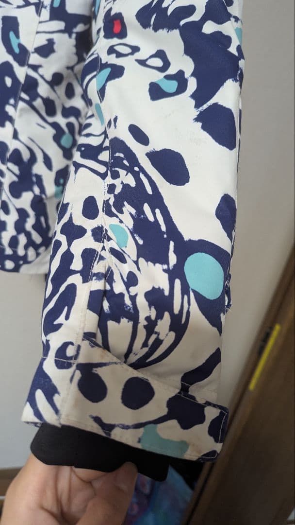 Roxyスノーボードウェアセット（ジャケット・パンツ）