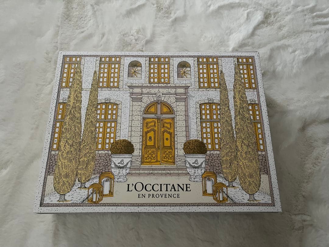 L'OCCITANE アドベントカレンダー 2025年