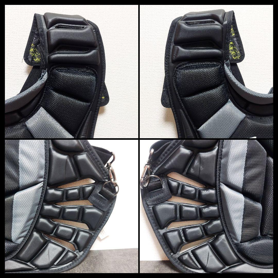 あ*わ様 UA　アンダーアーマー　キャッチャー防具　プロテクター　レッグガード