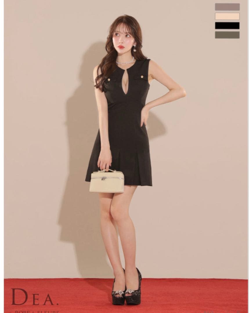 シンプルバストカットノースリーブミニドレス