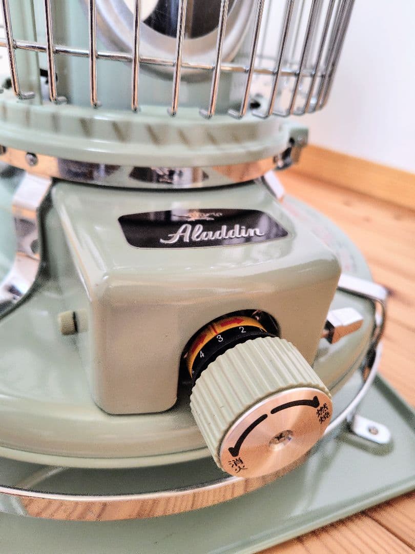 Aladdinアラジン　石油ストーブ ヒーターBF3905