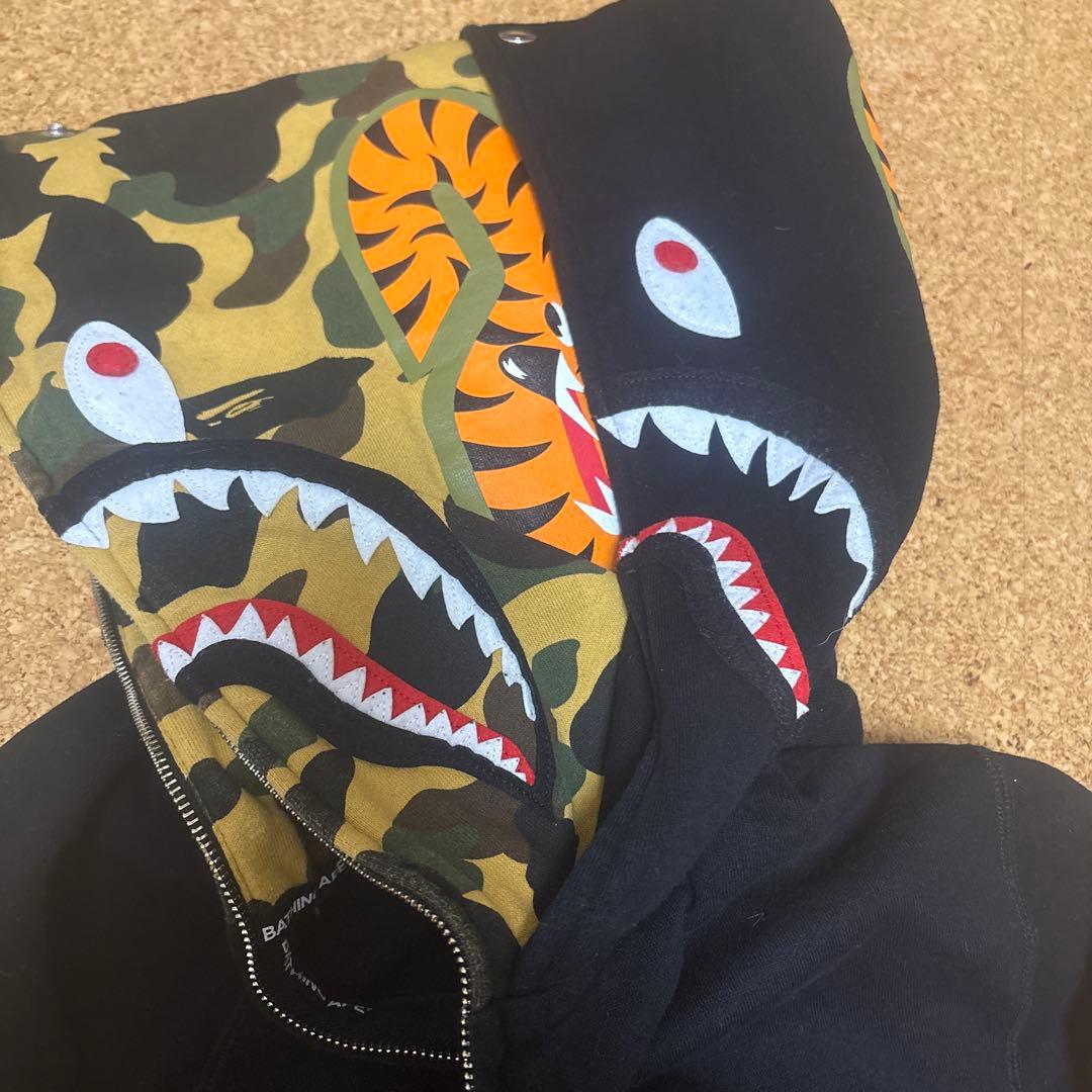 A Bathing Ape シャークフルジップパーカー ダブルフード