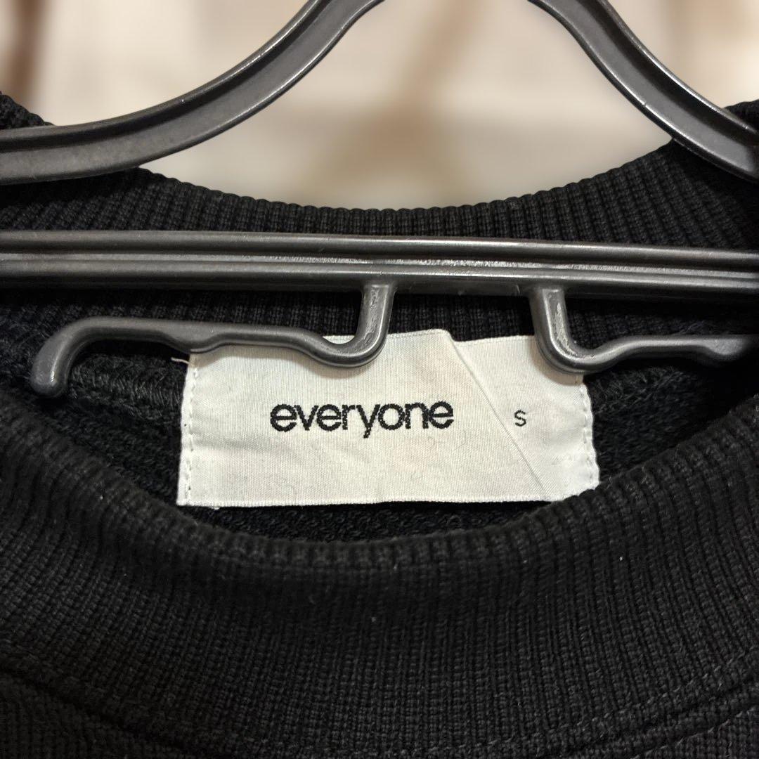 everyone ブラック スウェット S