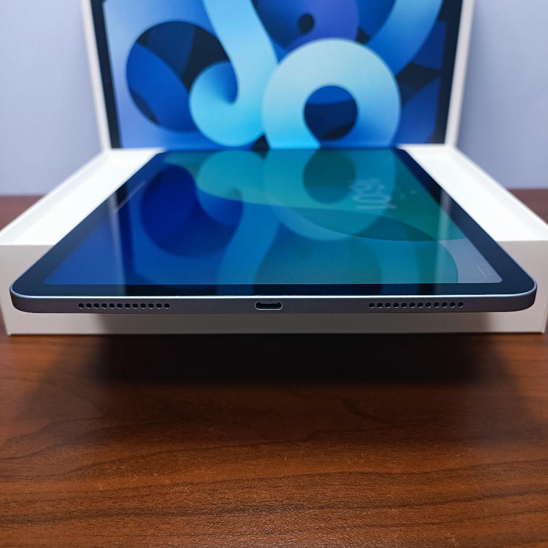 美品 iPad Air 第4世代 256GB LogiCool Keyboard