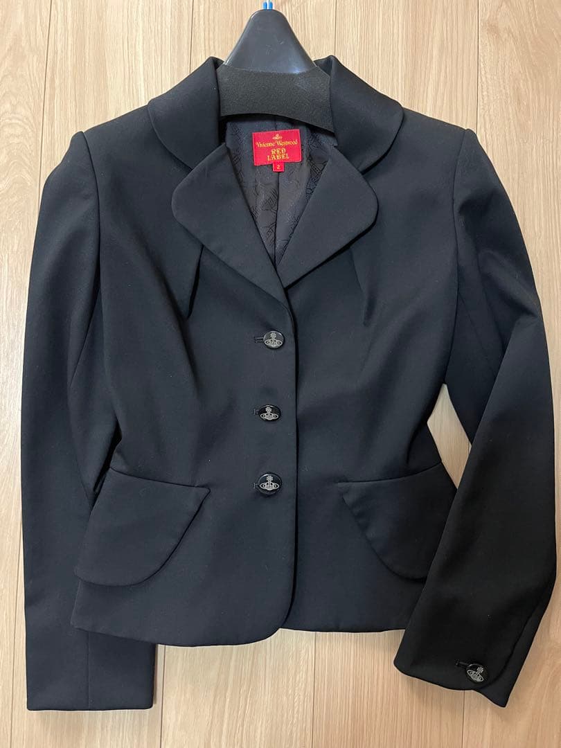 Vivienne Westwoodテーラードジャケット値下げしました！