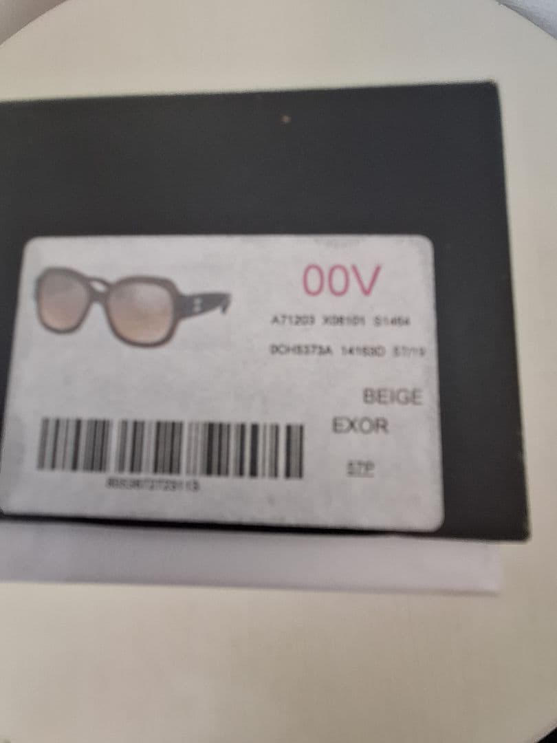 Chanel ブラウンラウンドサングラス