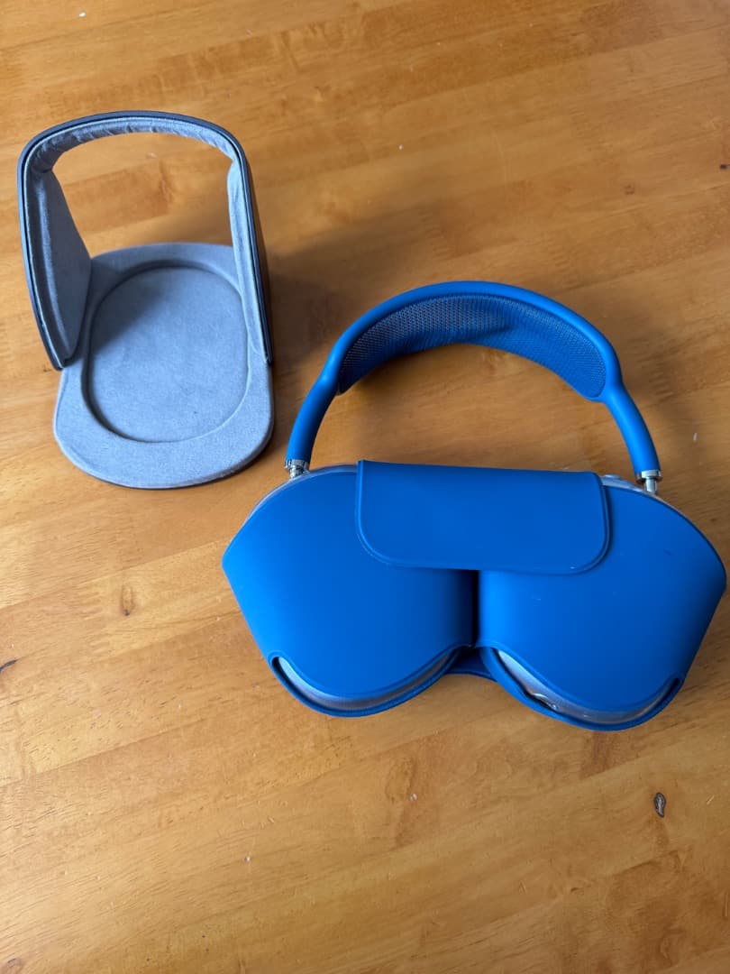 AirPods Max 第１世代ブルー