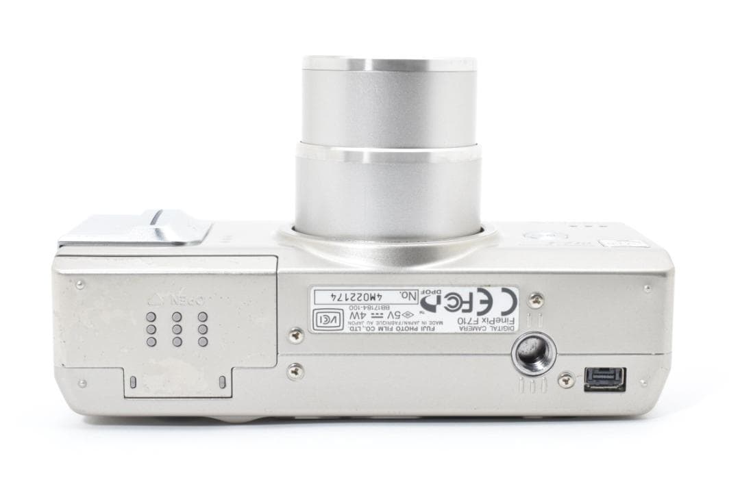 フジフィルム　FUJIFILM FinePix F710 ≪動作良好≫