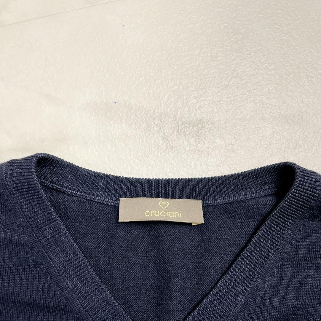 クルチアーニ ウール100％ Vネックニット イタリア製 紺 52*HD1265