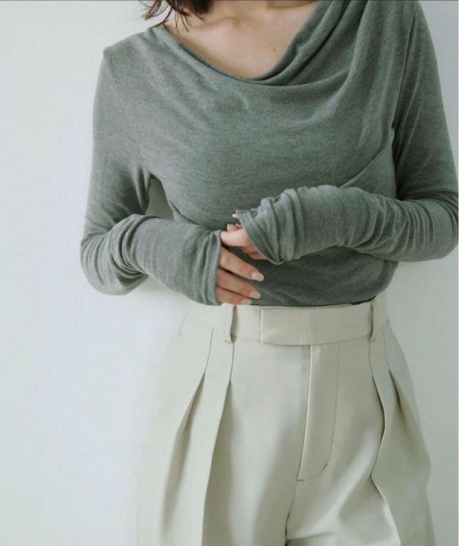 アニュアンス　ギャザードレープカットトップス グレー 長袖 オフショル