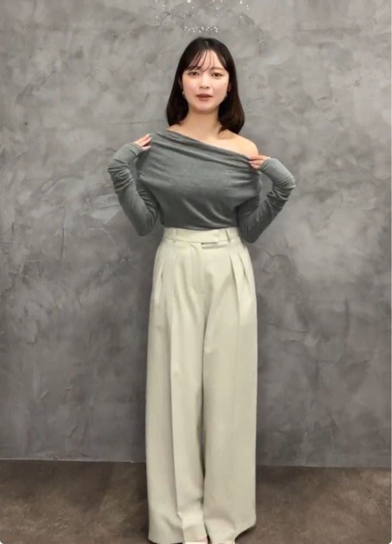 アニュアンス　ギャザードレープカットトップス グレー 長袖 オフショル