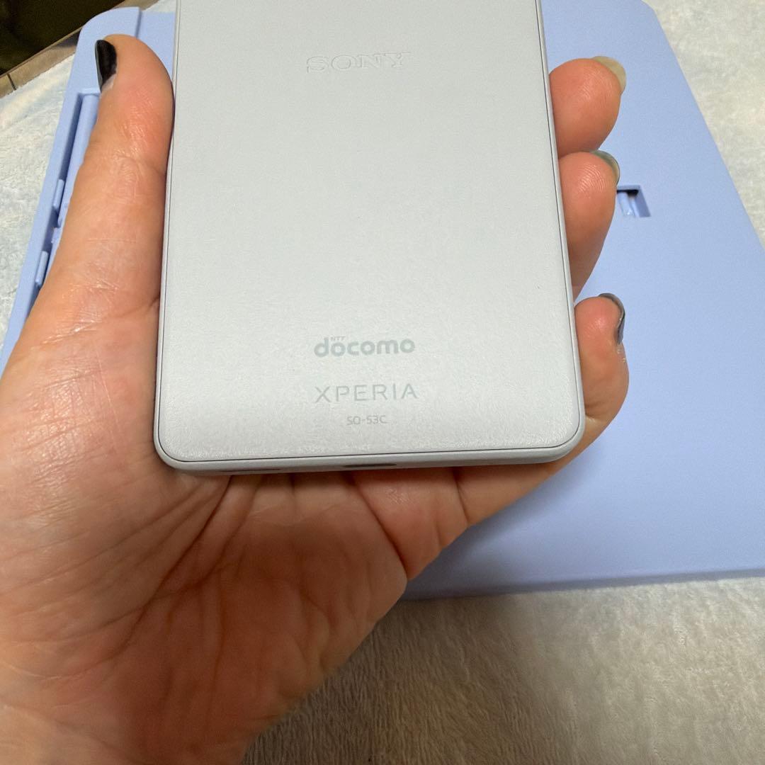 sony so-53c. スマホ