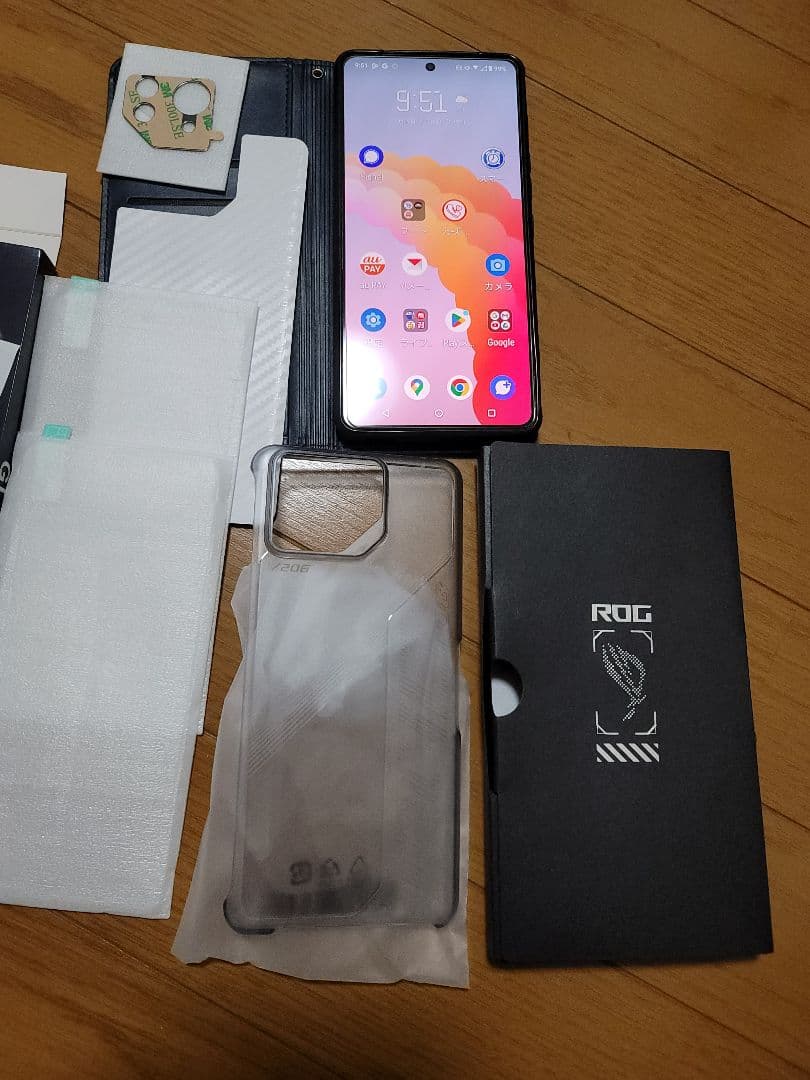 なお　Rog Phone 8 Pro16GB RAM512GB 難あり